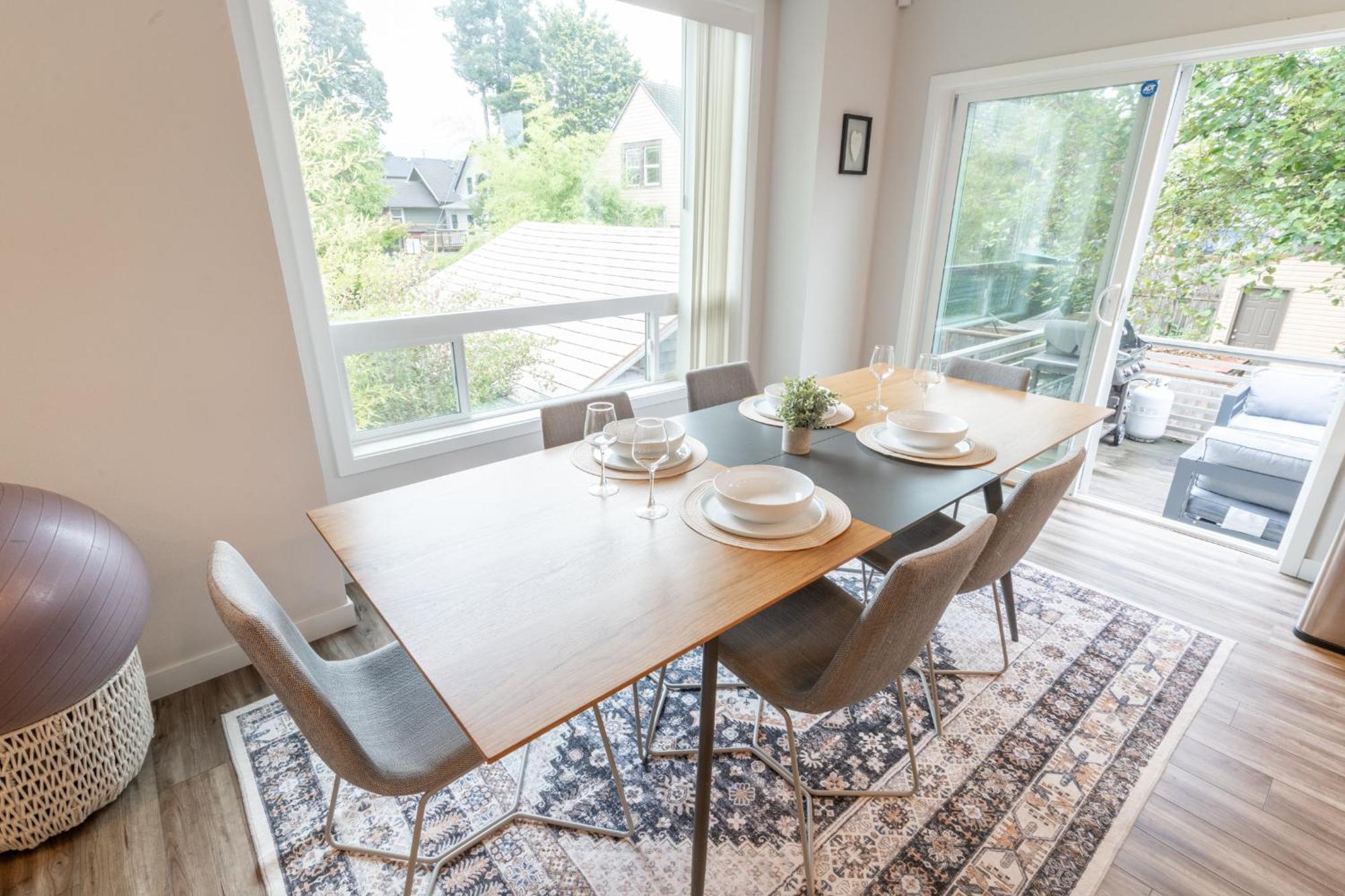 Comfy Family Home, Walkable Neighborhood + Patio! 波特蘭 外观 照片